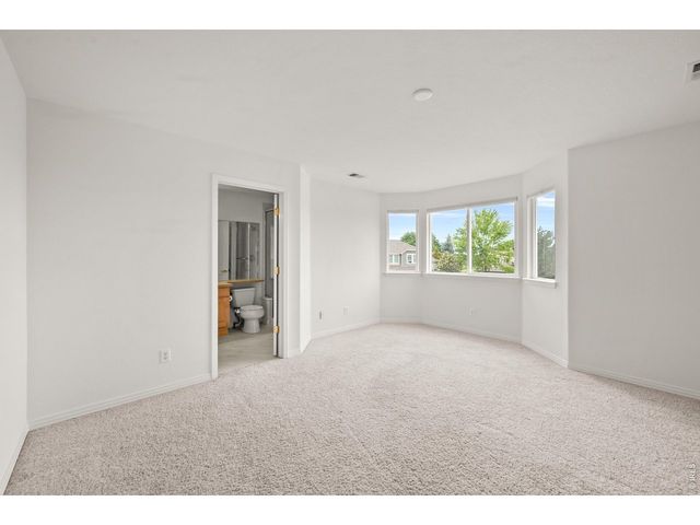 8222 Xenophon Ct, Arvada, CO 80005