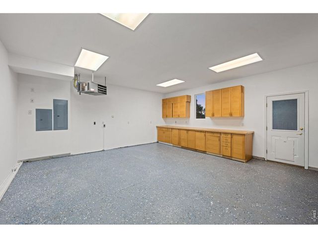 8222 Xenophon Ct, Arvada, CO 80005