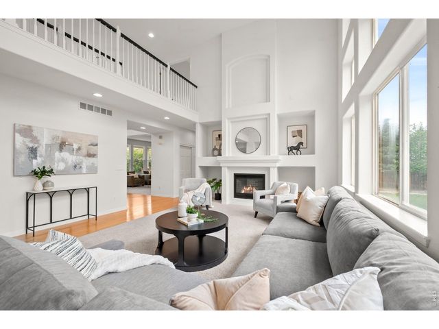 8222 Xenophon Ct, Arvada, CO 80005
