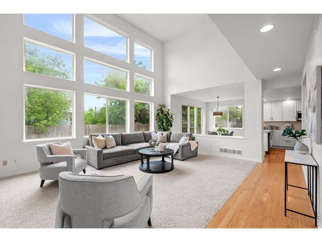 8222 Xenophon Ct, Arvada, CO 80005