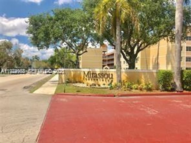 6045 NW 186th St 116, Hialeah, FL 33015