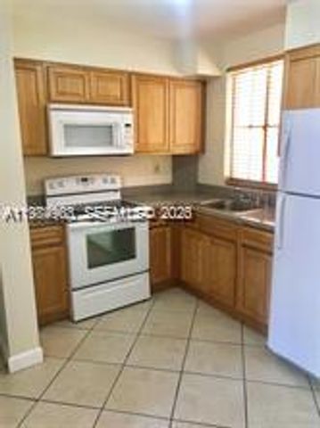 6045 NW 186th St 116, Hialeah, FL 33015