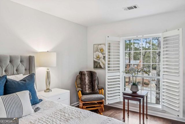 28206 Plantation Drive NE 206, Atlanta, GA 30324