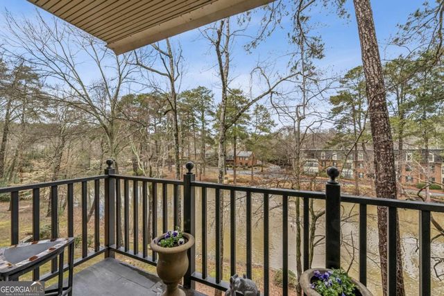 28206 Plantation Drive NE 206, Atlanta, GA 30324