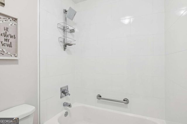 28206 Plantation Drive NE 206, Atlanta, GA 30324