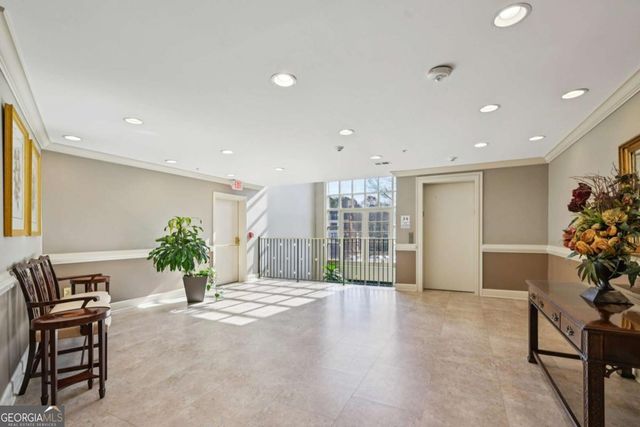 28206 Plantation Drive NE 206, Atlanta, GA 30324