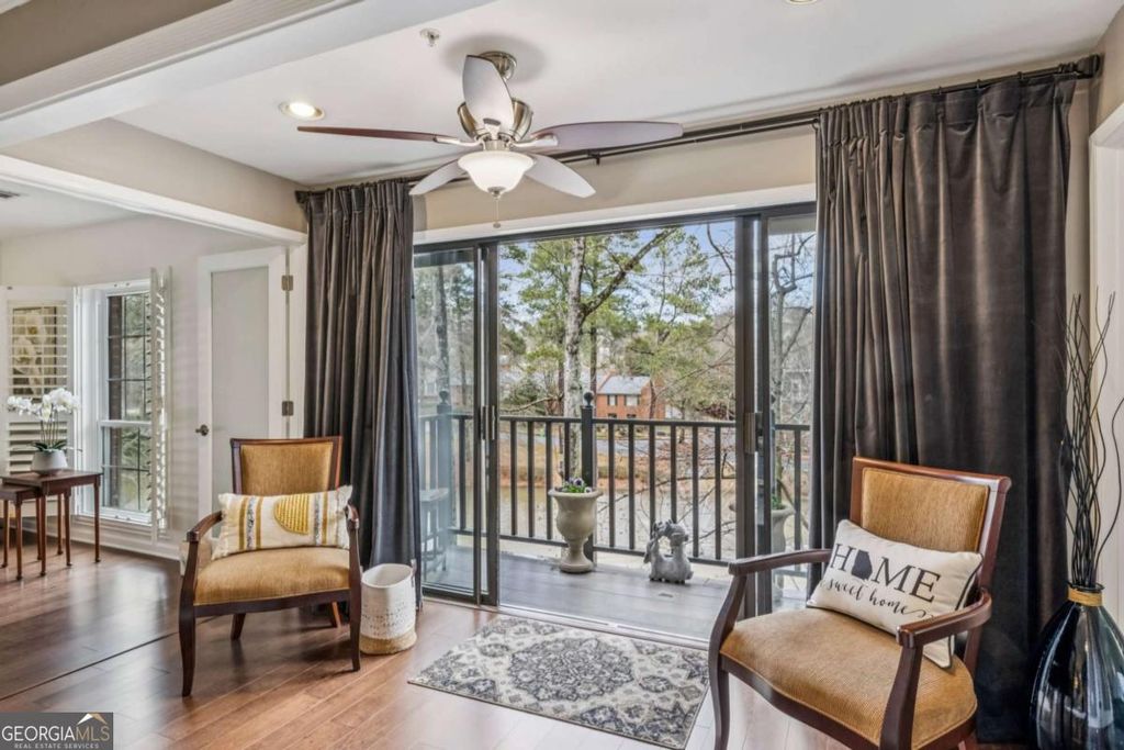 28206 Plantation Drive NE 206, Atlanta, GA 30324