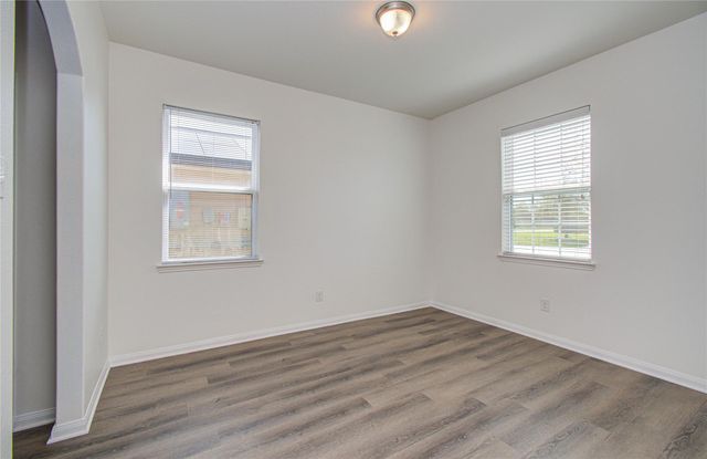 5004 Sycamore Lane, Brookshire, TX 77423