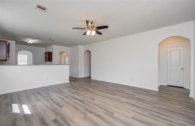 5004 Sycamore Lane, Brookshire, TX 77423