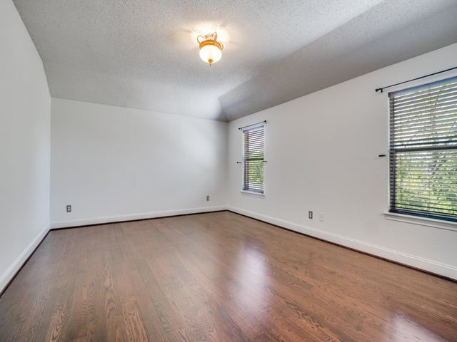 8605 Treasure Cove, Rowlett, TX 75089