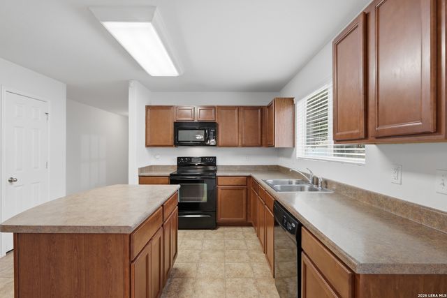 3613 Lazy Diamond, Selma, TX 78154