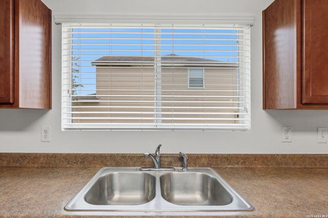 3613 Lazy Diamond, Selma, TX 78154