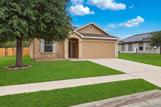 3613 Lazy Diamond, Selma, TX 78154