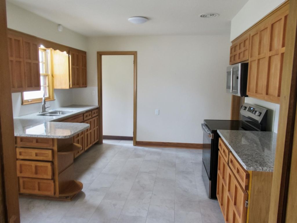 2513 Saint Anthony Boulevard, Saint Anthony, MN 55418 — photo 5