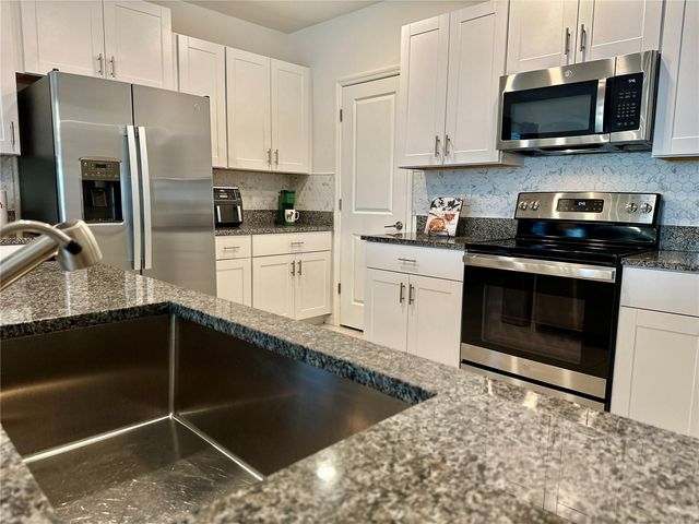 11139 LINDEN DEPOT ROAD, San Antonio, FL 33576