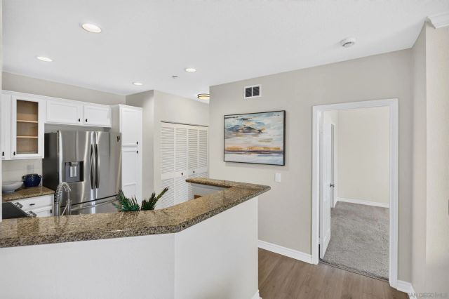 3830 Elijah 426, San Diego, CA 92130