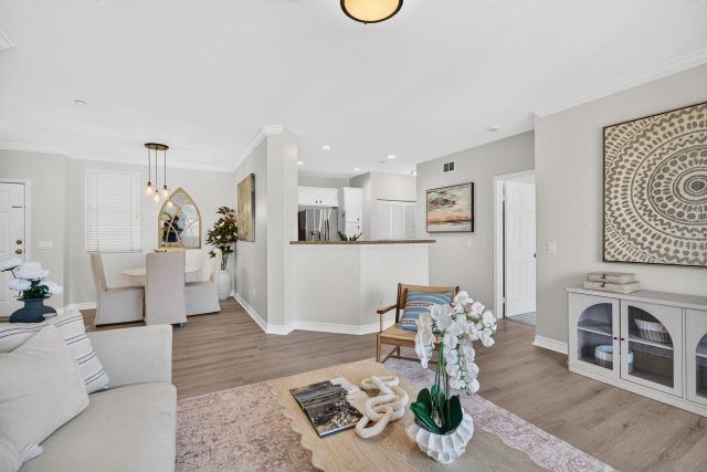 3830 Elijah 426, San Diego, CA 92130