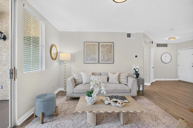 3830 Elijah 426, San Diego, CA 92130