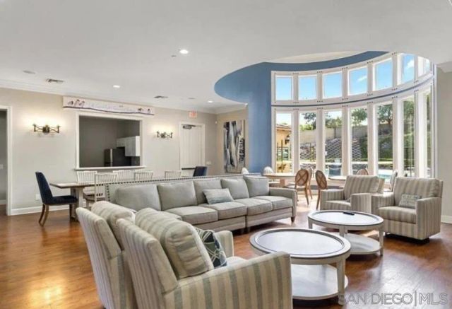3830 Elijah 426, San Diego, CA 92130