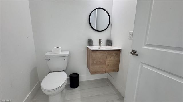 1709 NE 41st ST, Cape Coral, FL 33909