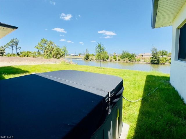 1709 NE 41st ST, Cape Coral, FL 33909