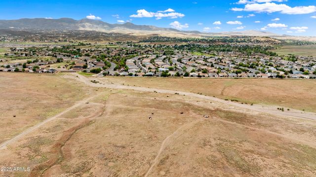 797 N Soliz Street, Dewey, AZ 86327