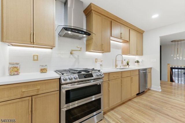 1231 Sunnyfield Ln, Scotch Plains Twp., NJ 07076