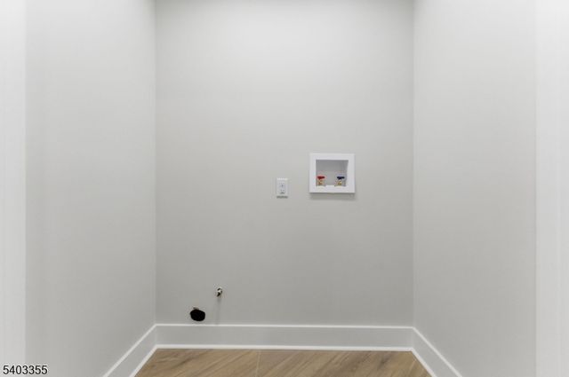 1231 Sunnyfield Ln, Scotch Plains Twp., NJ 07076