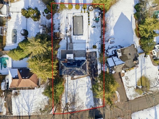 1231 Sunnyfield Ln, Scotch Plains Twp., NJ 07076