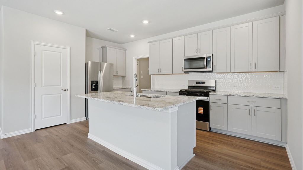 5902 Broadacre Drive, Princeton, TX 75071