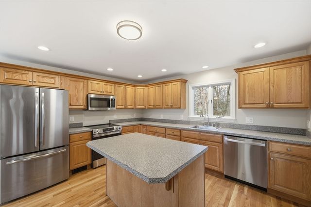 184 Park Street, North Reading, MA 01864