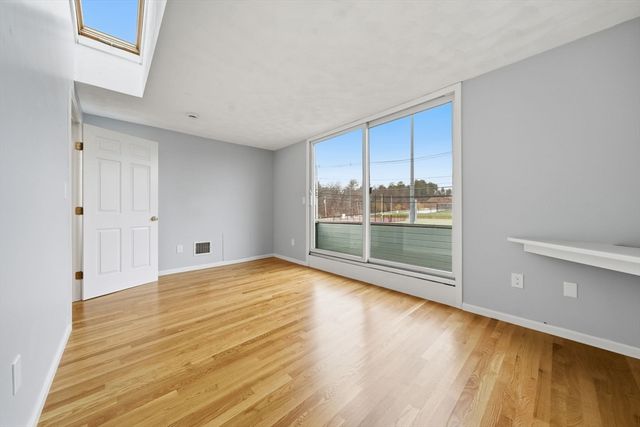 184 Park Street, North Reading, MA 01864