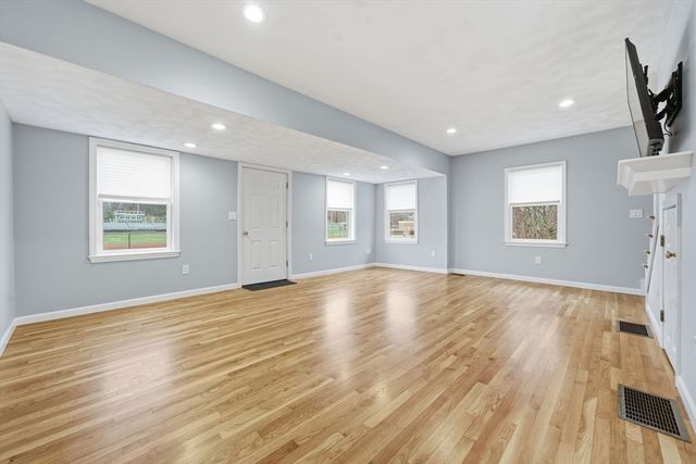 184 Park Street, North Reading, MA 01864