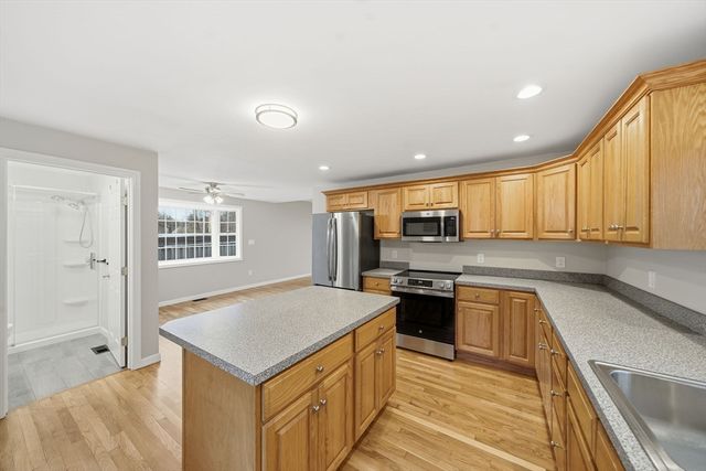 184 Park Street, North Reading, MA 01864