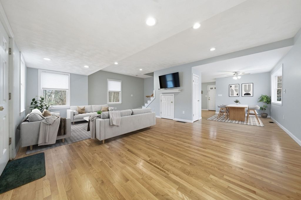 184 Park Street, North Reading, MA 01864