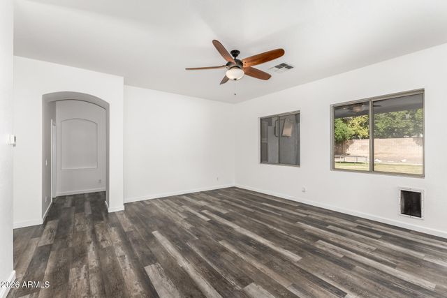 10446 E IRWIN Circle, Mesa, AZ 85209