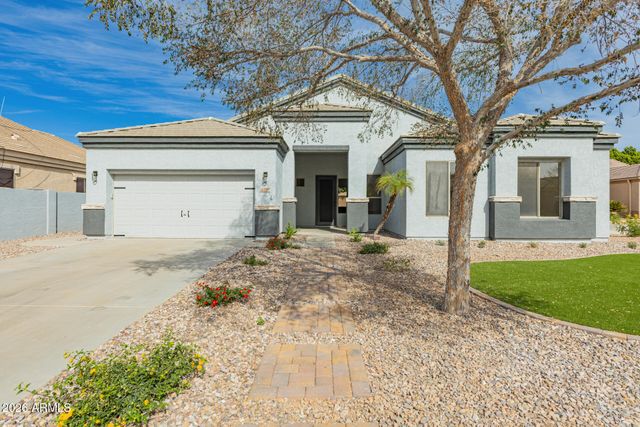 10446 E IRWIN Circle, Mesa, AZ 85209