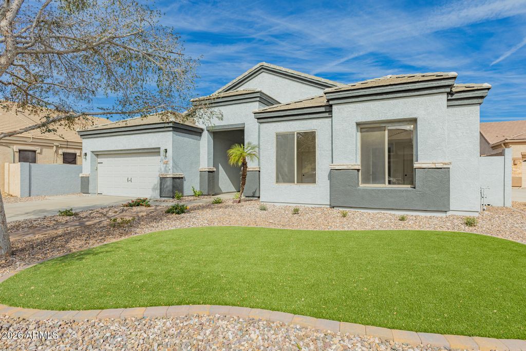 10446 E IRWIN Circle, Mesa, AZ 85209