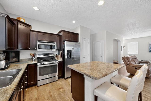 1419 Blue Sky Loop NE, Rio Rancho, NM 87144