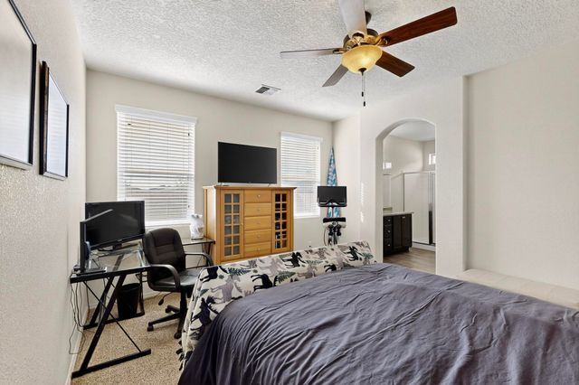 1419 Blue Sky Loop NE, Rio Rancho, NM 87144