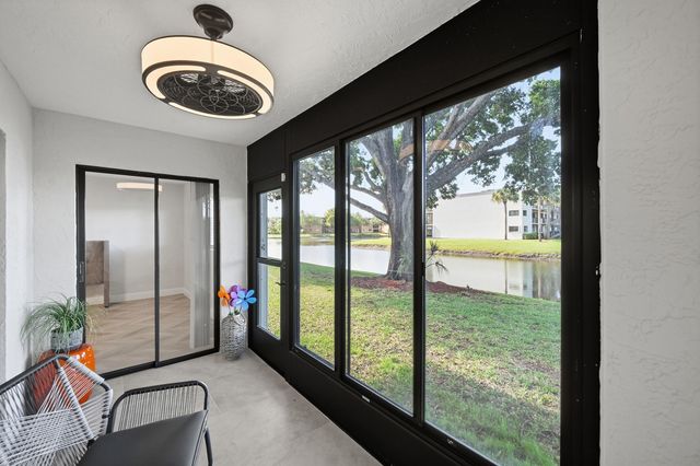 15378 Lakes Of Delray Boulevard 15, Delray Beach, FL 33484