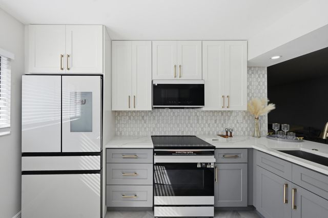 15378 Lakes Of Delray Boulevard 15, Delray Beach, FL 33484