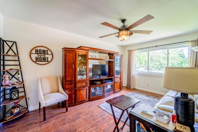 39001 Wade Road, Romulus, MI 48174