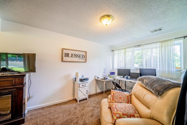 39001 Wade Road, Romulus, MI 48174