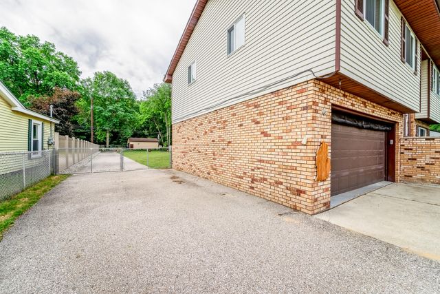 39001 Wade Road, Romulus, MI 48174