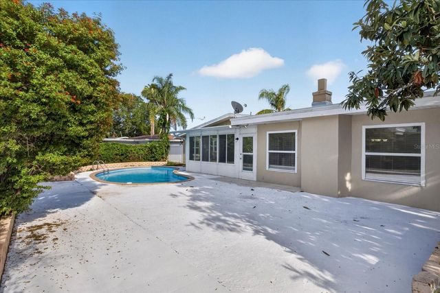 2239 DUNCAN DRIVE, Belleair Bluffs, FL 33770
