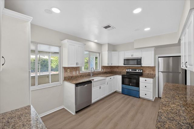 2239 DUNCAN DRIVE, Belleair Bluffs, FL 33770