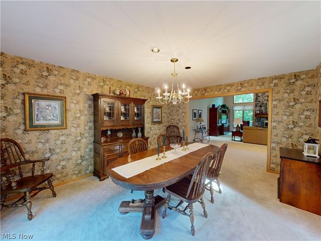 857 Hardwood Court, Mayfield Village, OH 44040