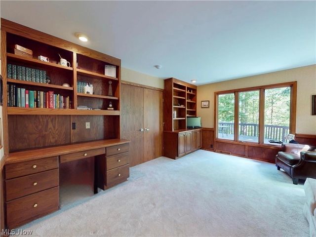 857 Hardwood Court, Mayfield Village, OH 44040