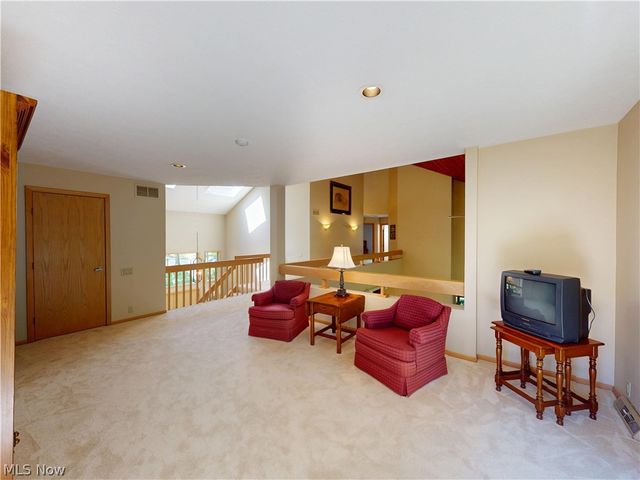 857 Hardwood Court, Mayfield Village, OH 44040